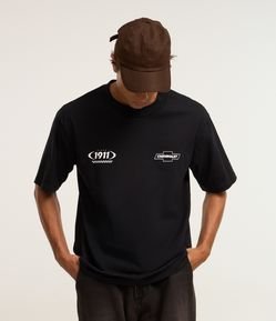 Camiseta Boxy em Malhão com Estampa Chevrolet