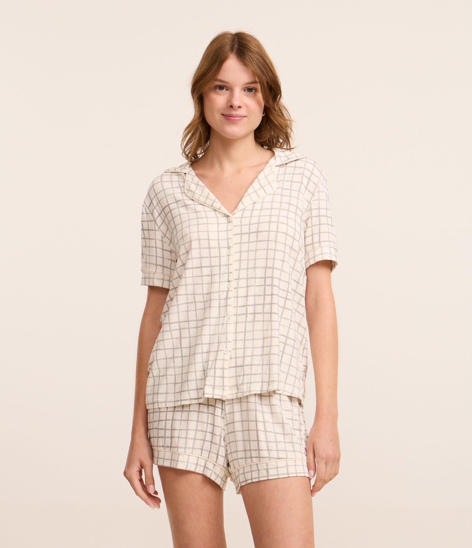 Pijama ShortDoll Americano Estampa Xadrez Grid Branco 1