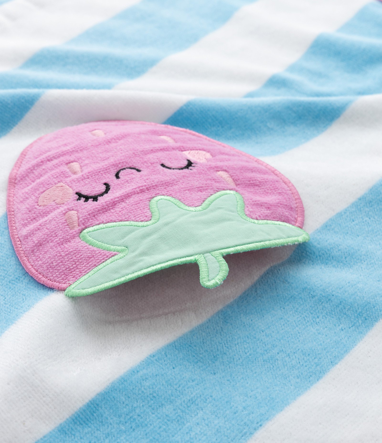 Poncho Infantil Atoalhado com Bolsos Morango - Tam Único Azul/Branco 4