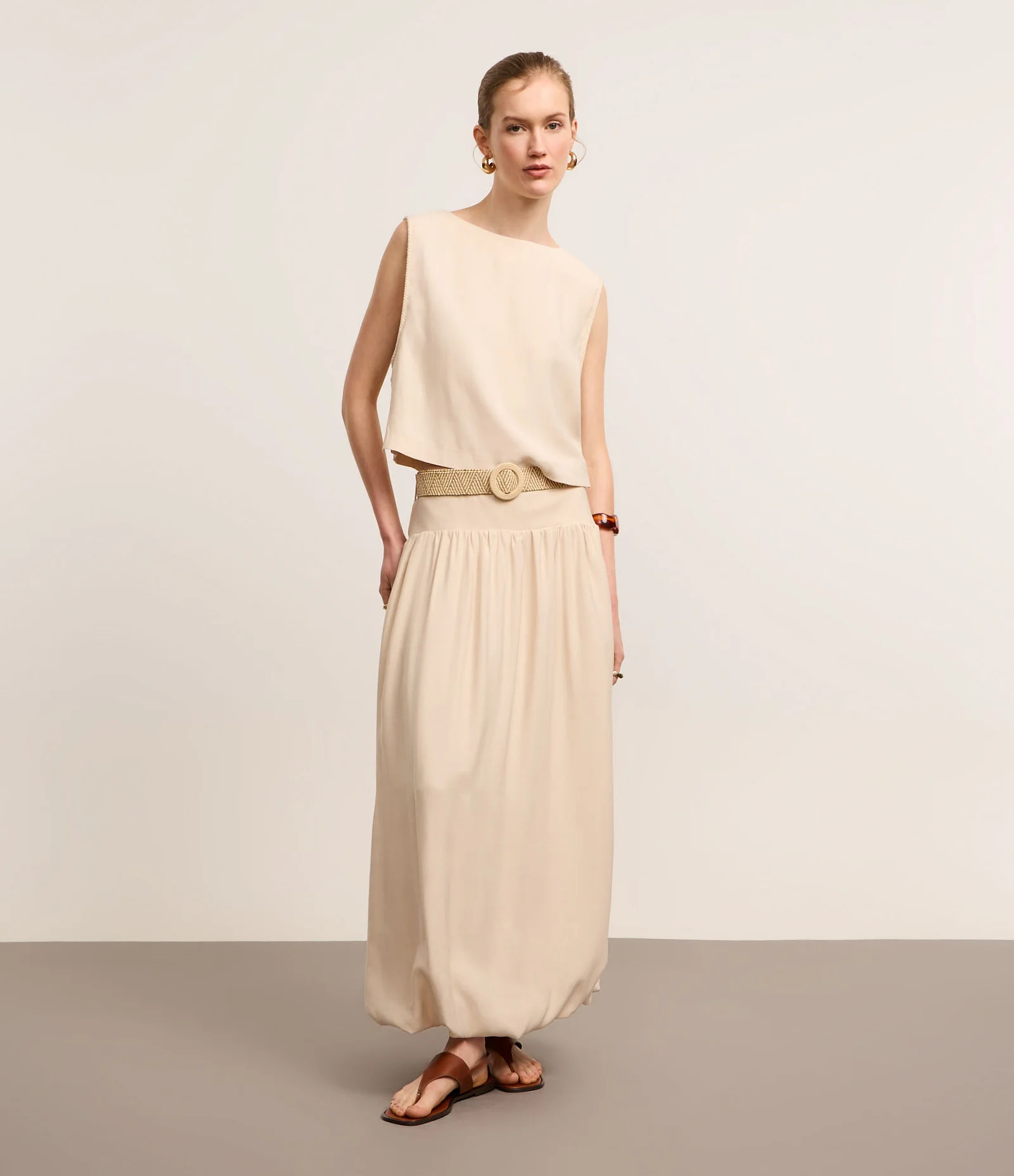 Blusa Boho em Viscose com Costura Aparente e Forro na Cava Bege 2