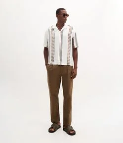 Calça Reta em Algodão Alfaiatada com Pregas