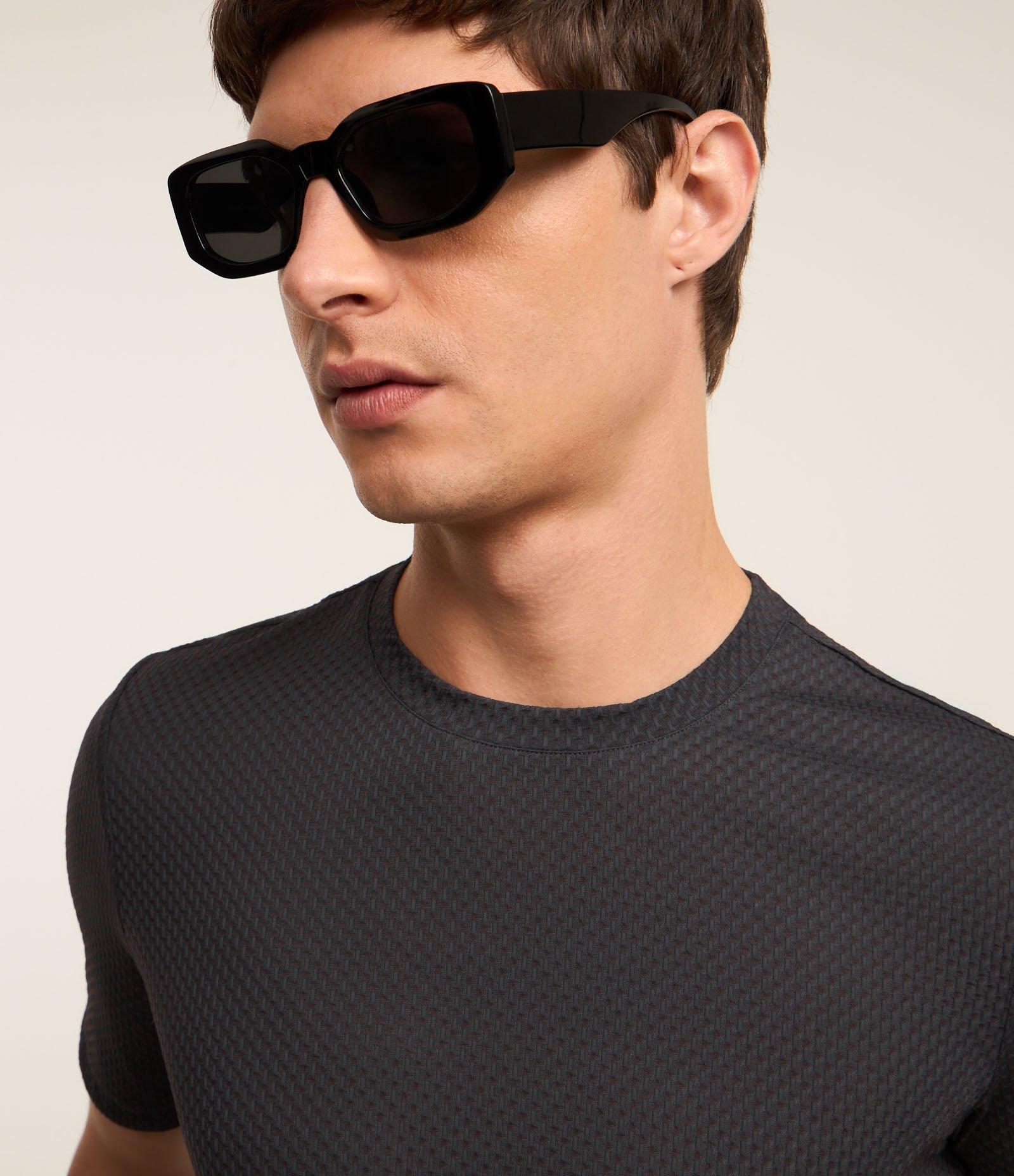 Camiseta Slim Performance Easy Care em Poliamida Maquinetada Cinza 4