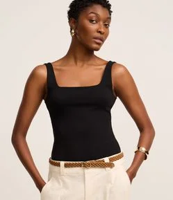 Blusa em Ribana com Decote Quadrada e Alça Larga