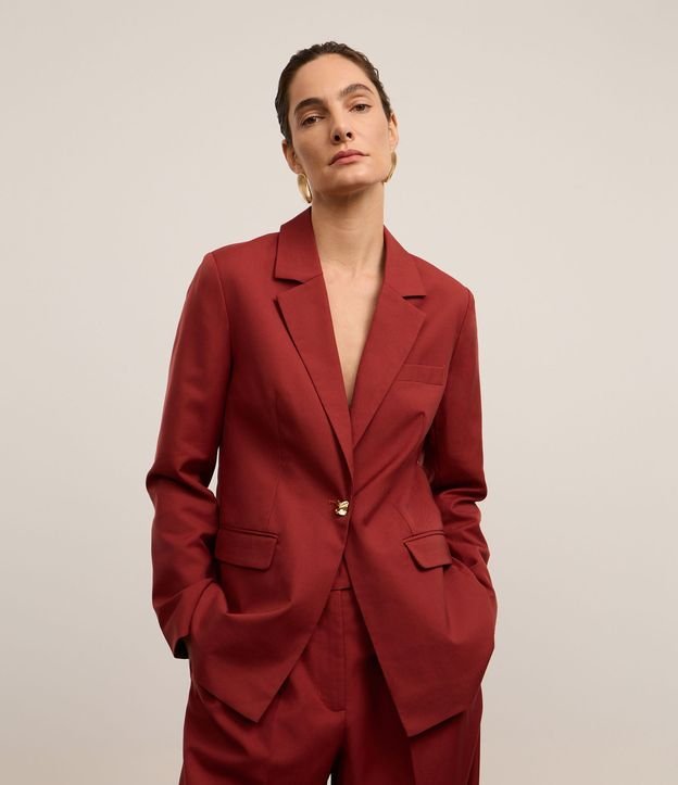 Blazer Boho Alfaiatado com Lapelas e Bolso no Peito