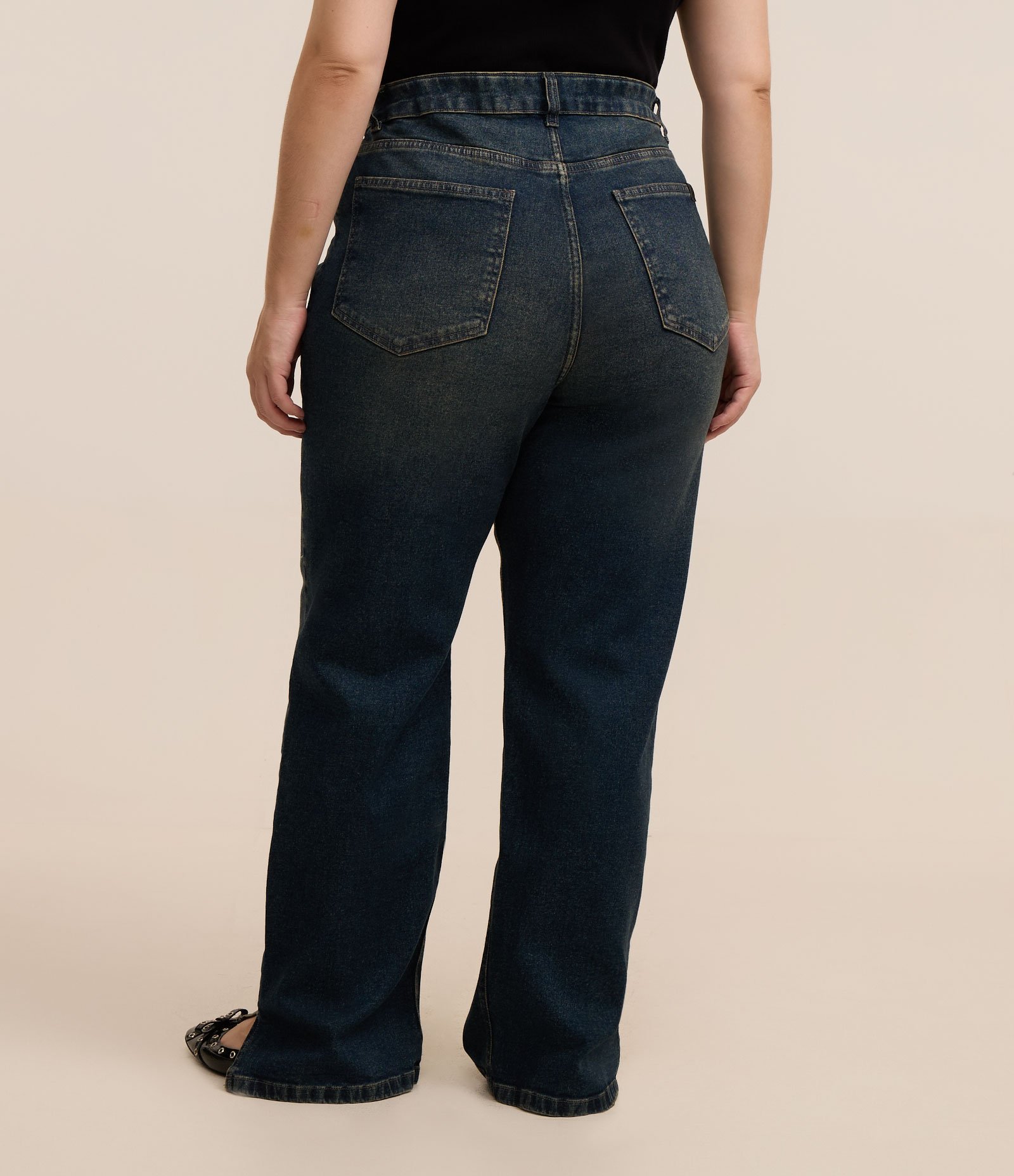 Calça Reta Jeans e Elastano Fenda Lateral Curve & Plus Size Azul 3