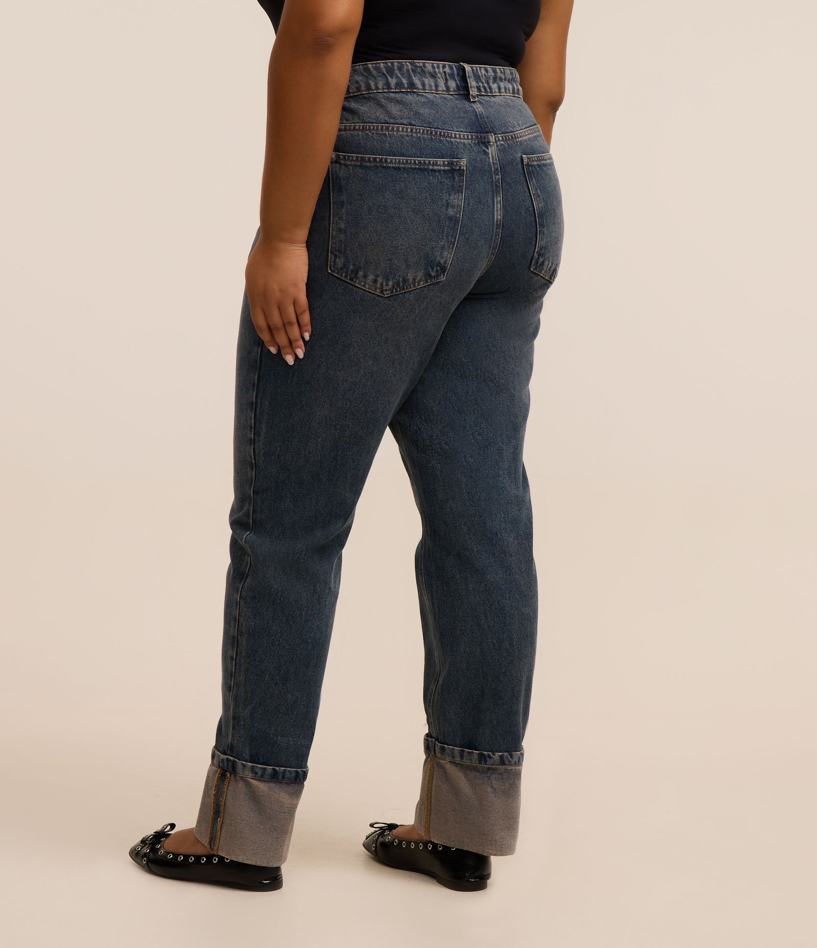 Calça Reta em Jeans Dirty Marmorizada Curve & Plus Size Azul 3