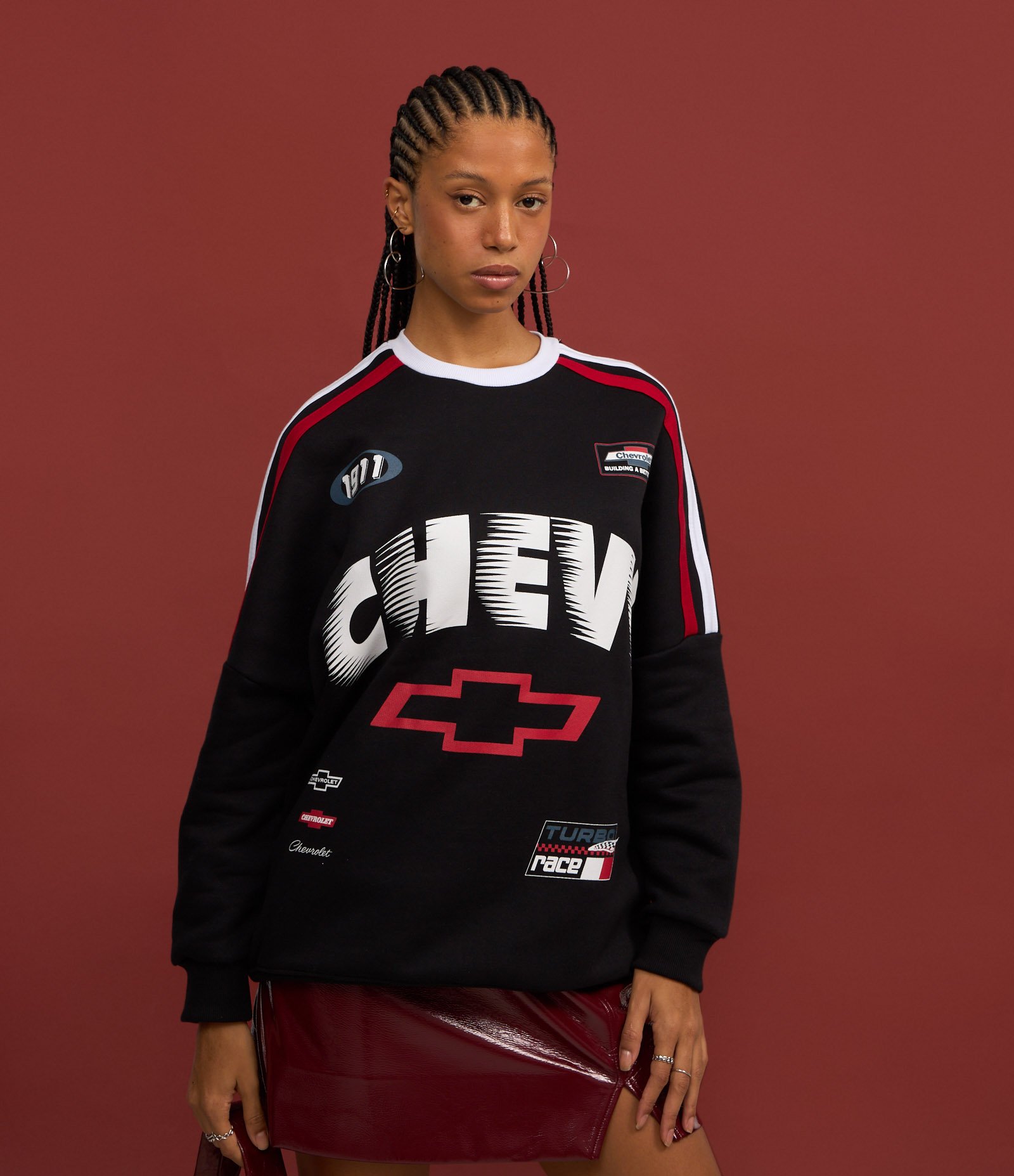 Casaco em Moletom com Viés Contrastante e Estampa Chevrolet Preto 8