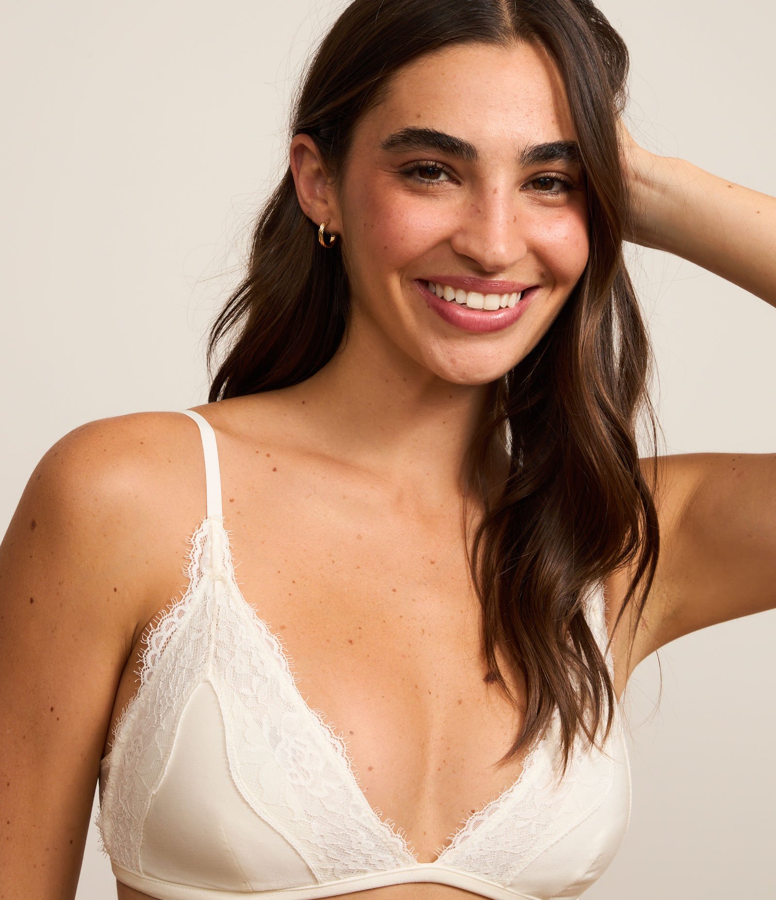 Sutiã Top em Microfibra com Detalhes em Renda e Bojo Removível Off White 1