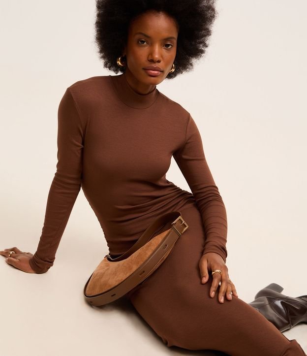 Vestido Reto Midi em Ribana com Franzido Lateral