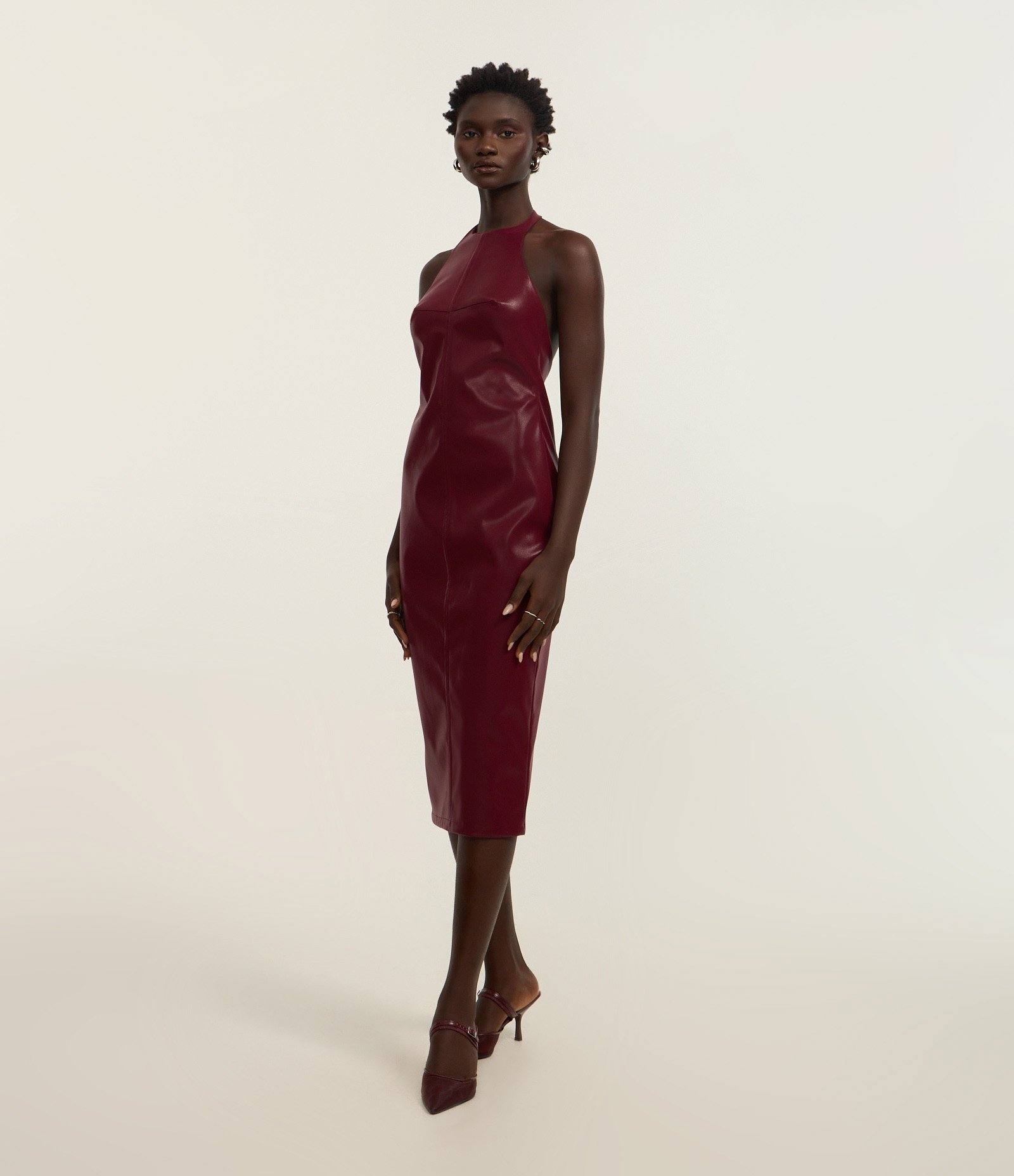 Vestido New Midi em Pu Frente única com Fenda Vermelho 2