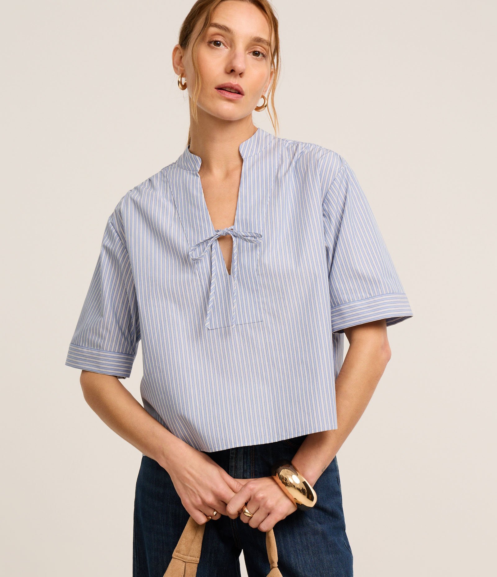 Blusa Listrada em Tricoline com Gola Padre Azul 1