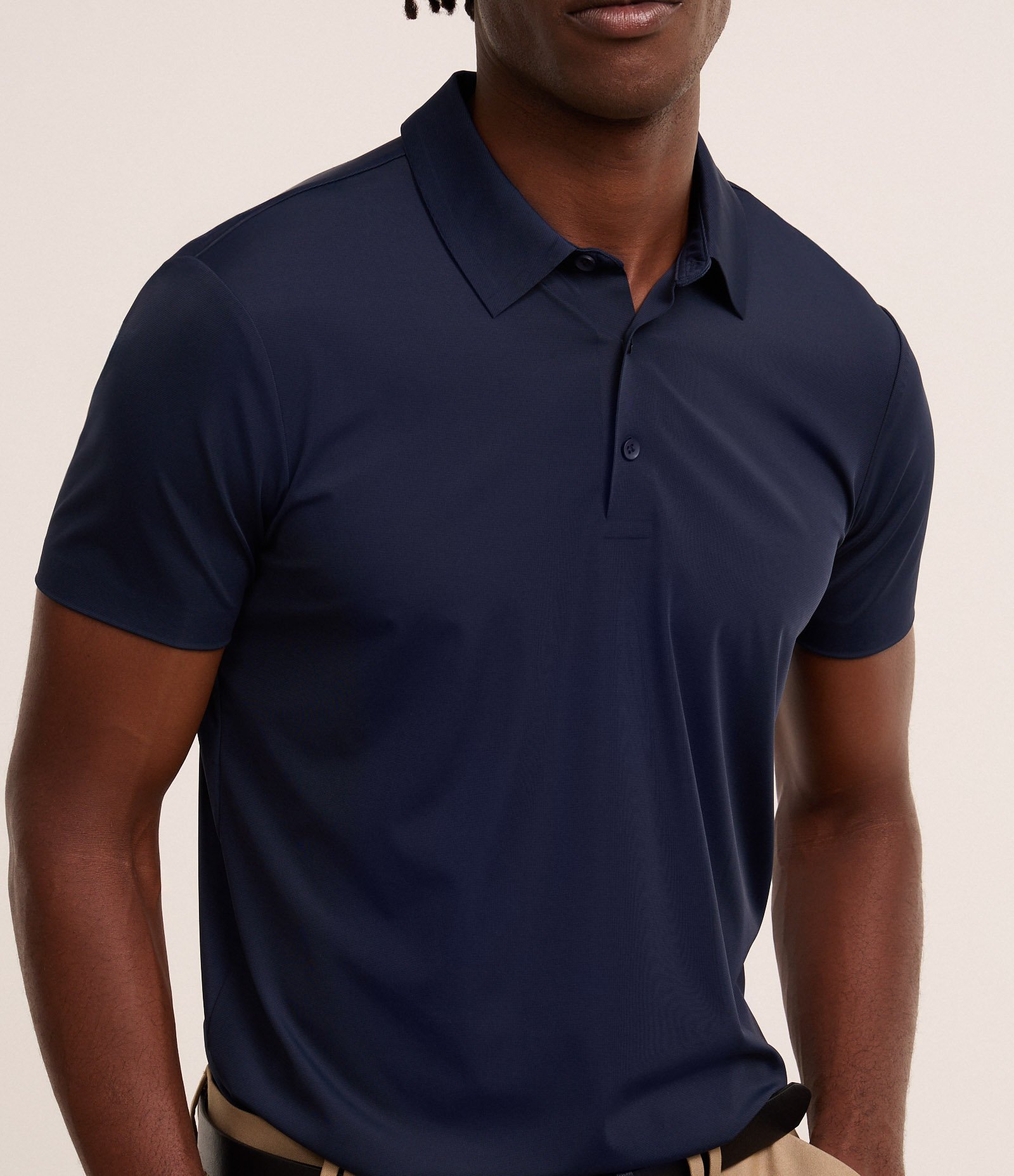 Camisa Polo Slim em Poliamida com Tecnologia Termocolante e Botões na Gola Azul escuro 4