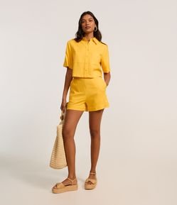 Short Curto em Viscose com Cós Elástico