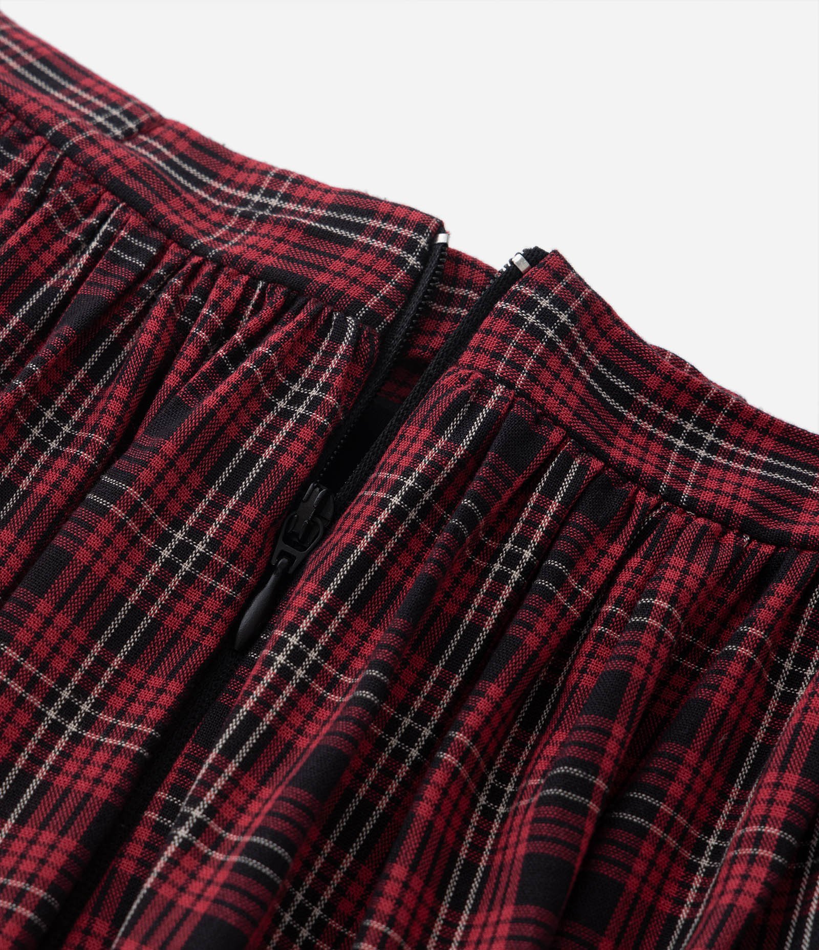 Saia Curta em Viscose Xadrez Curve & Plus Size Vermelho 7