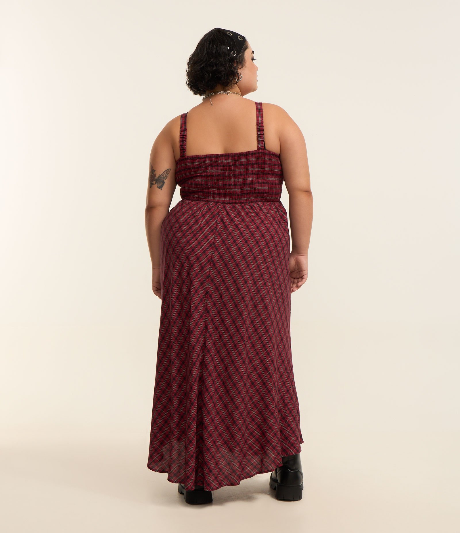 Vestido Midi em Viscose com Estampa Xadrez Curve & Plus Size Vermelho 2