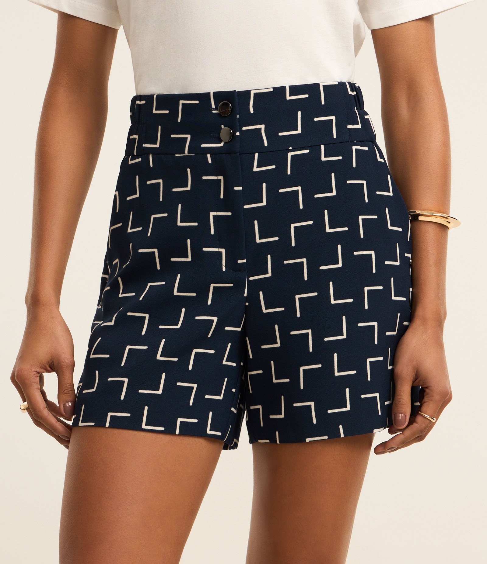 Short Cintura Alta Alfaiatado com Estampa Geométrica Azul 3