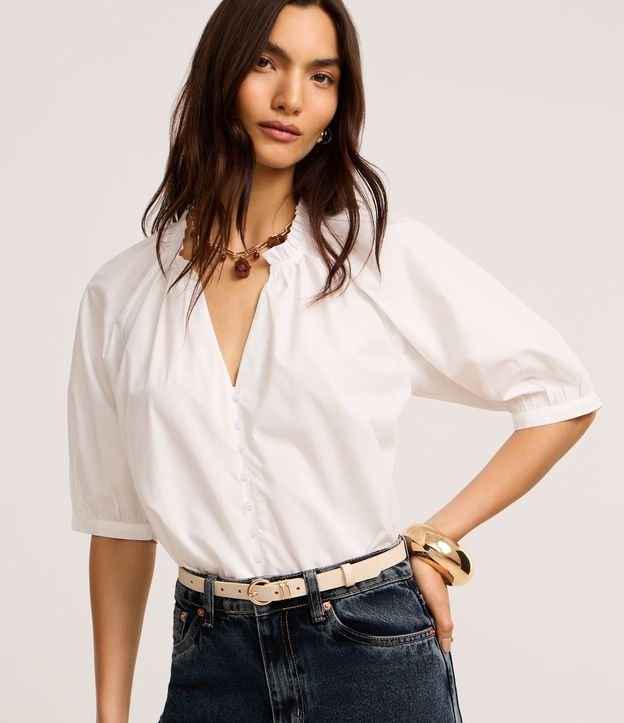 Cor: Branco | Tamanho: M