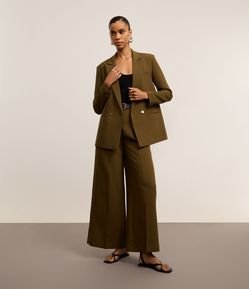 Calça Wide Leg em Alfaiataria com Pregas e Cinto