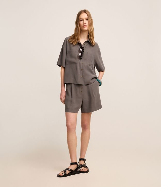 Cor: Cinza | Tamanho: 38