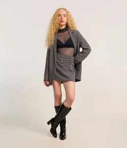 Short Saia Curto em Alfaiataria com Franzidinhos na Lateral