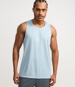 Regata Regular Esportiva com Tecnologia Dry e Estampa Lettering