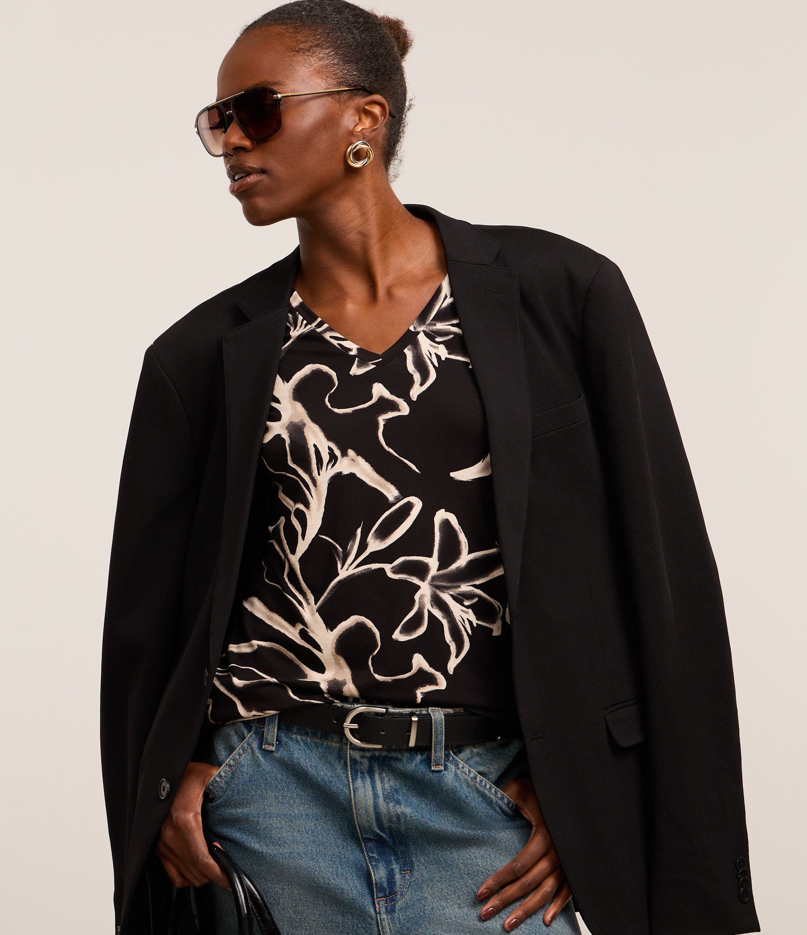 Blusa em Algodão com Estampa Floral de Efeito Blur Preto 1