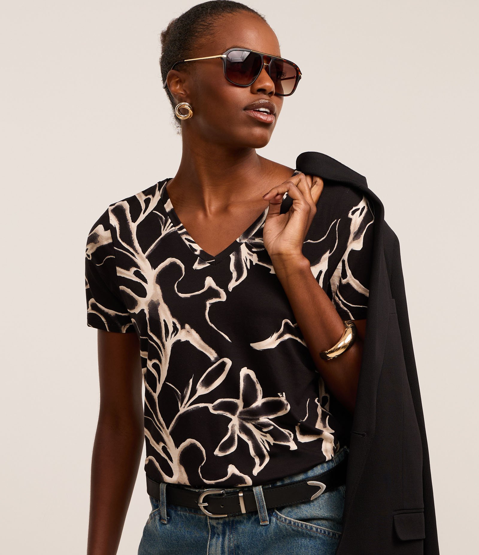 Blusa em Algodão com Estampa Floral de Efeito Blur Preto 3