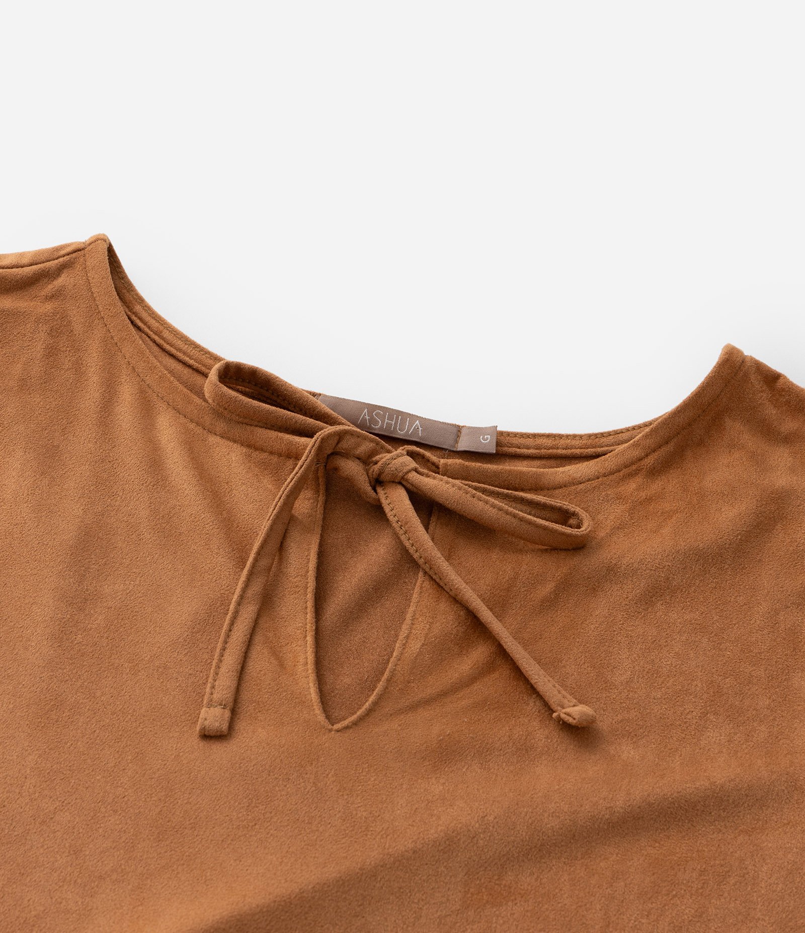 Vestido Longo Suede  Amarração e Babados Curve & Plus Size Marrom 7