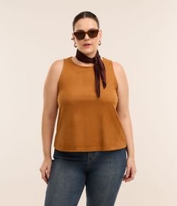 Regata em Suede Curve & Plus Size