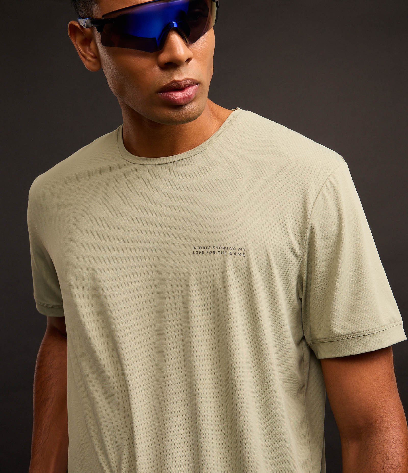 Camiseta Esportiva em Tecnologia Dry com Estampa Lettering Texturizada Verde 4