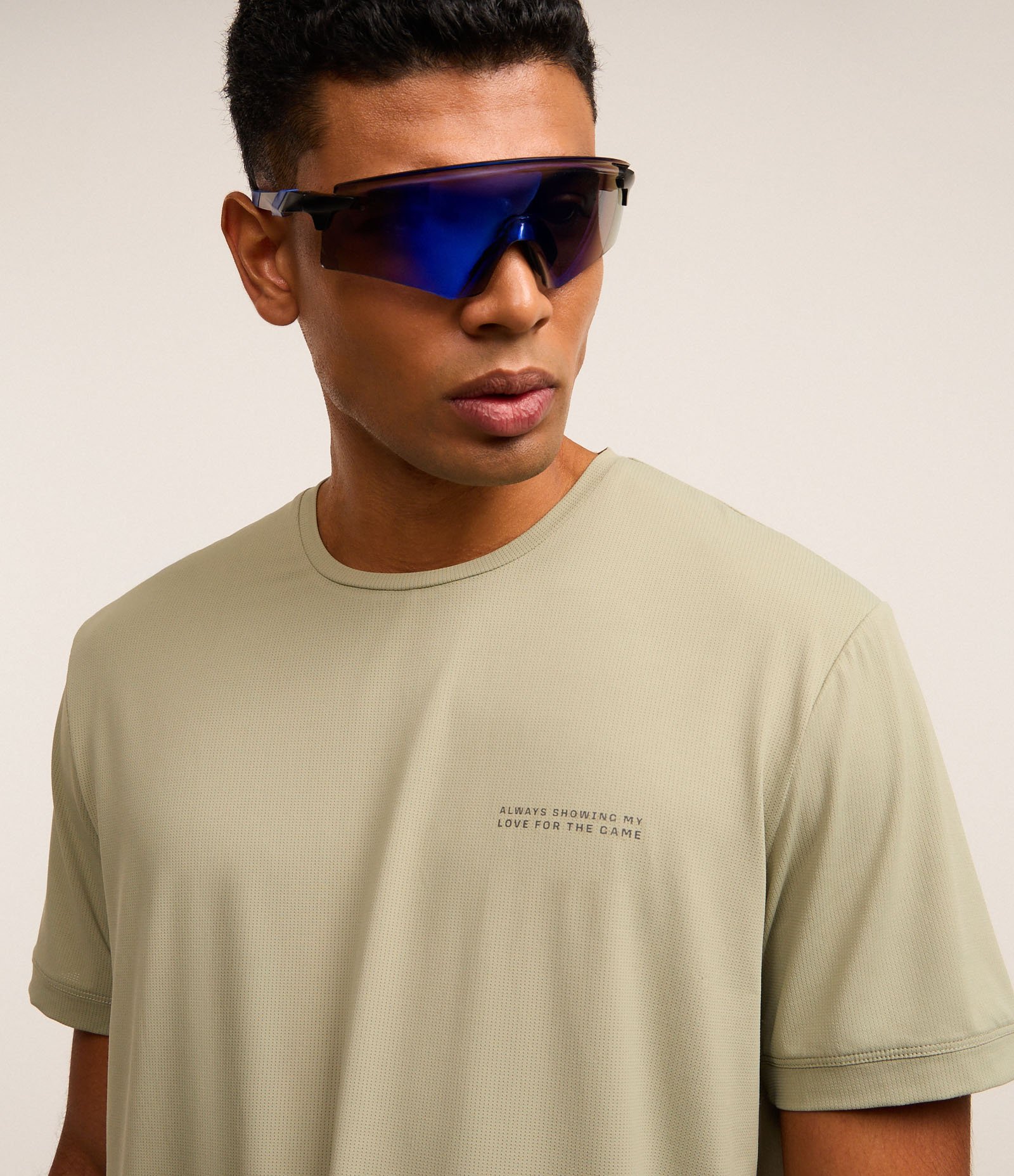 Camiseta Esportiva em Tecnologia Dry com Estampa Lettering Texturizada Verde 7