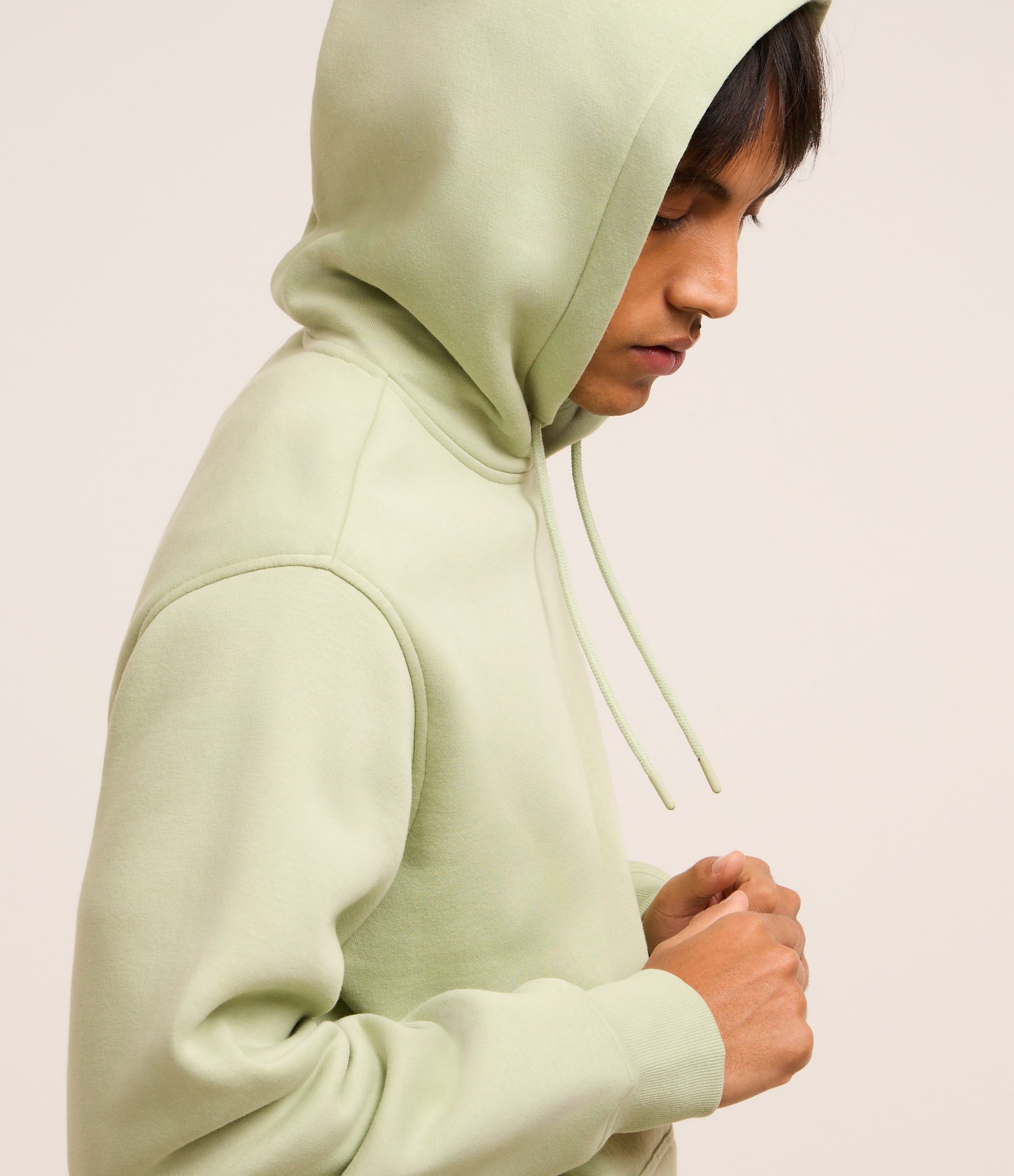 Casaco Fechado em Moletom com Felpa Estampa Localizada Coqueiros Verde 5