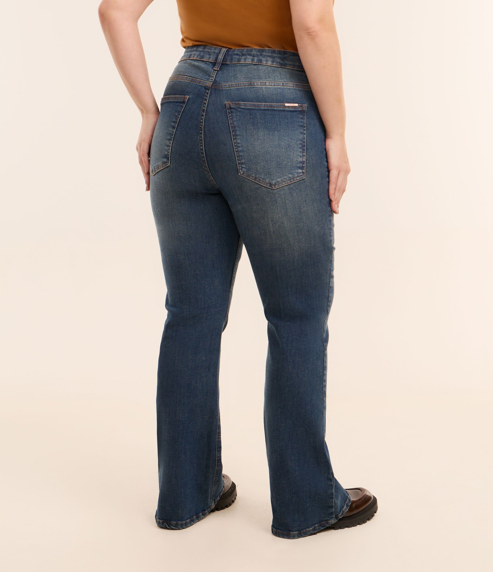 Calça Boot Cut Cintura Média Jeans Dirty Curve & Plus Size Azul 3