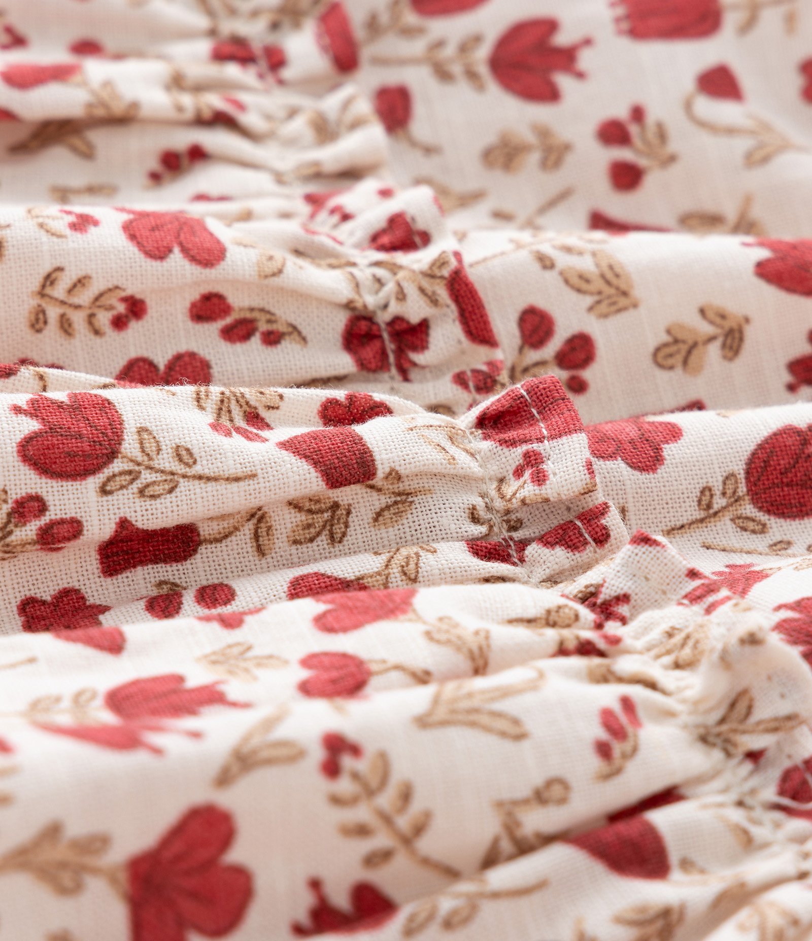 Saia Infantil com Babadinho e Estampa Floral - Tam 1 a 6 Anos Bege/Vermelho 3