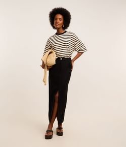 Saia Longa em Viscolinho com Bolsos e Fenda