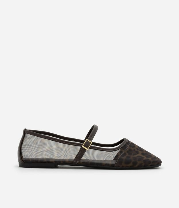 Sapatilha em Tela com Estampa Animal Print