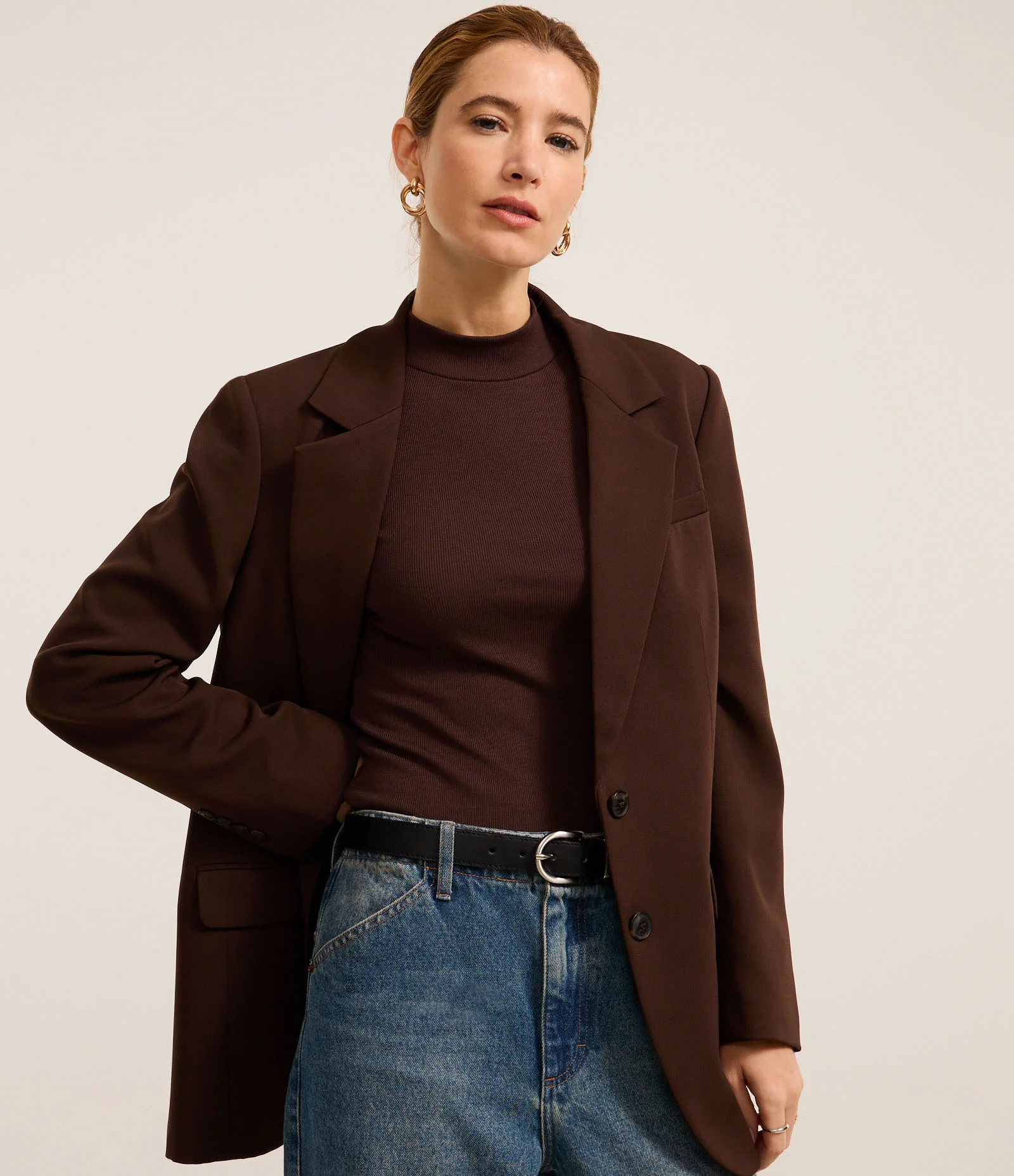 Blusa em Ribana com Gola Alta e Manga Longa Marrom 2