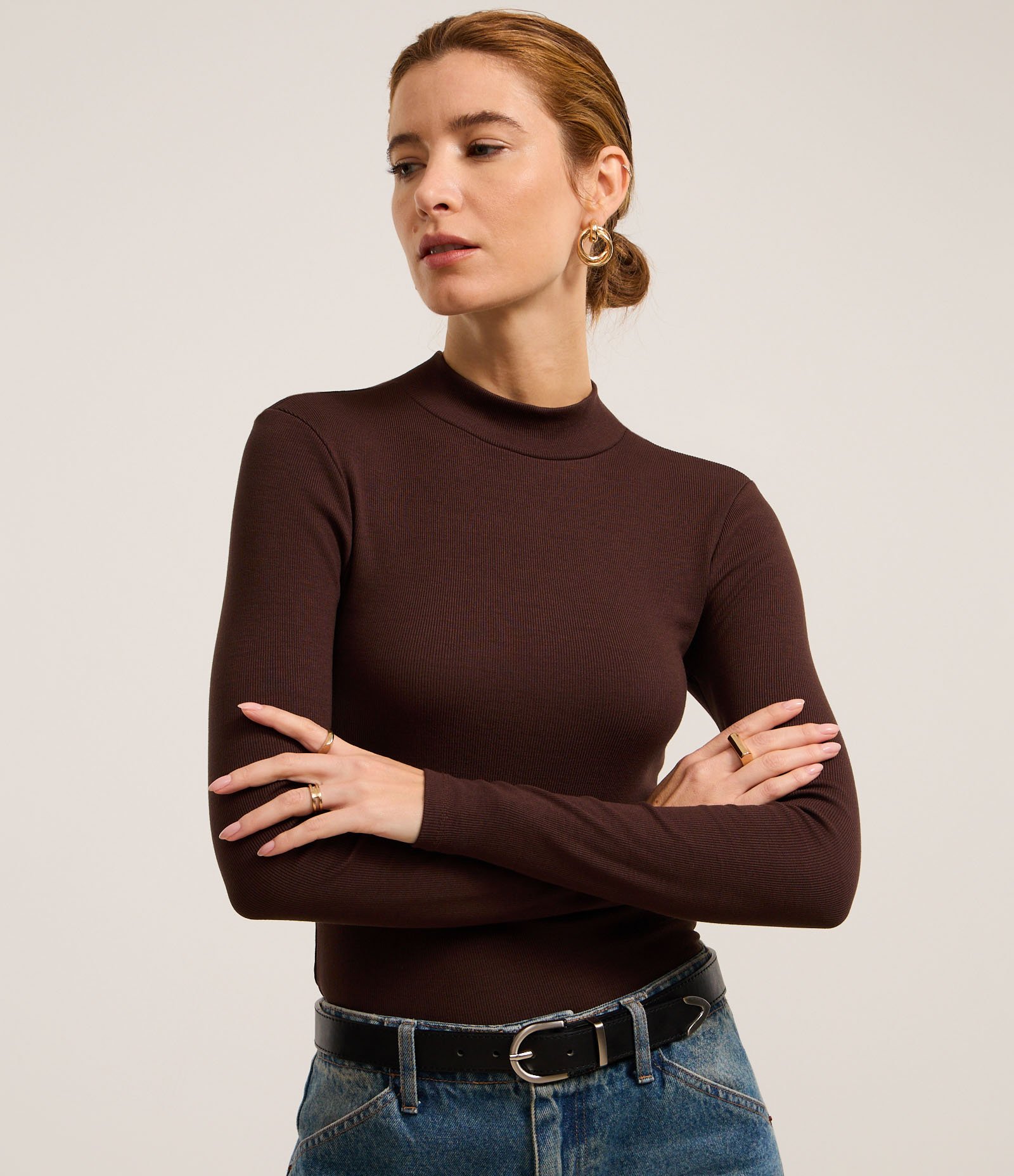 Blusa em Ribana com Gola Alta e Manga Longa Marrom 4