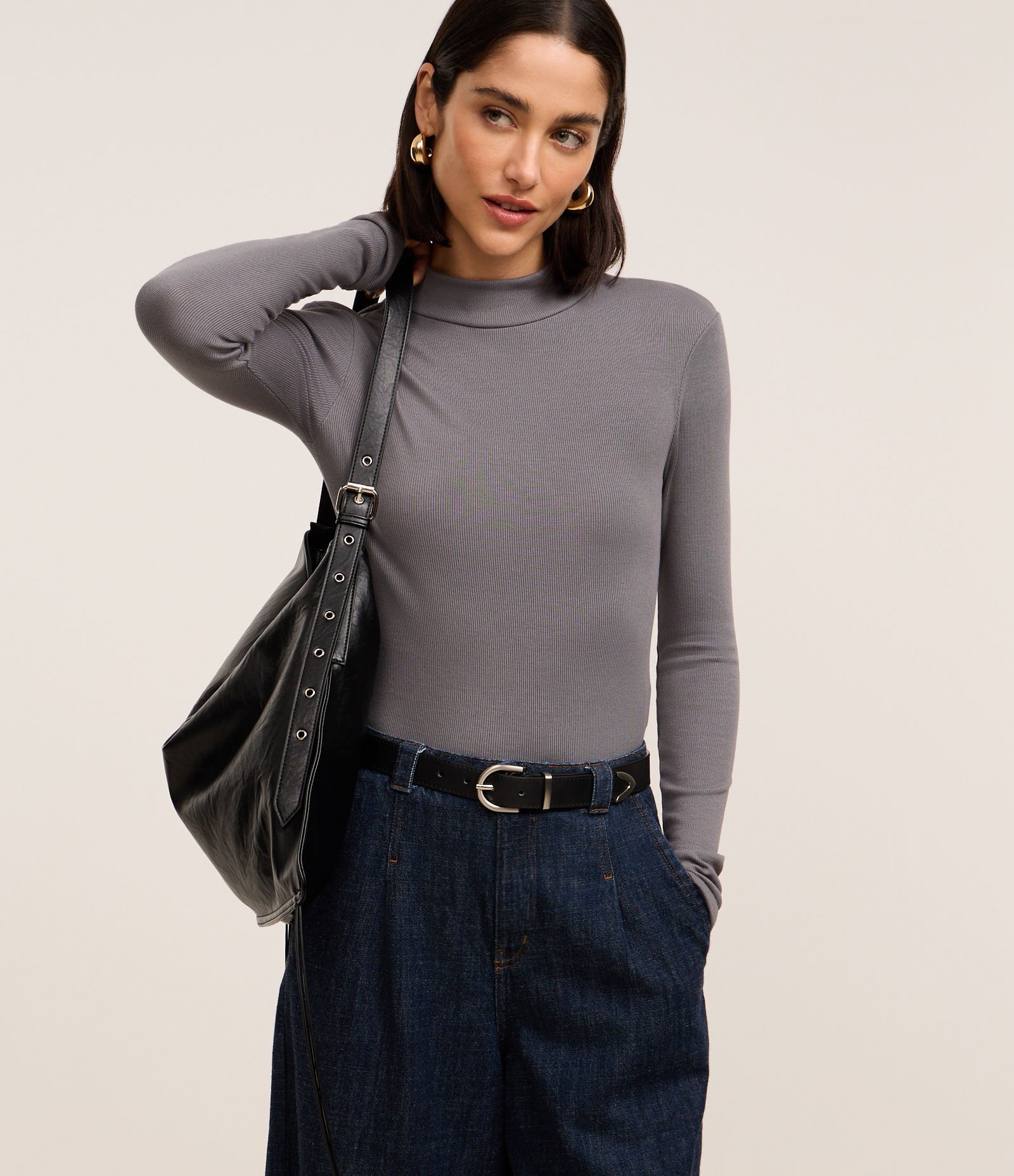 Blusa em Ribana com Gola Alta e Manga Longa Cinza 1