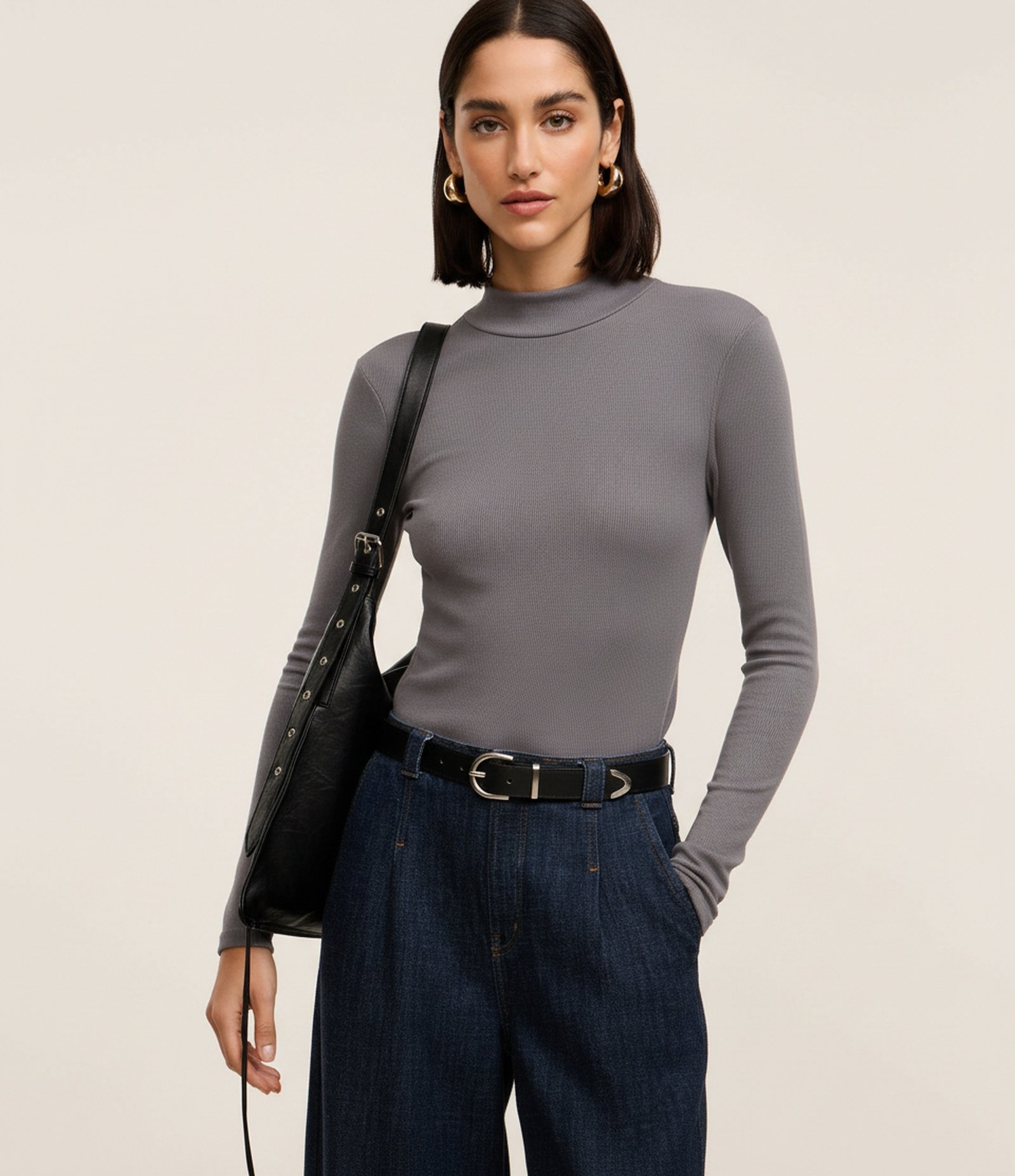 Blusa em Ribana com Gola Alta e Manga Longa Cinza 4