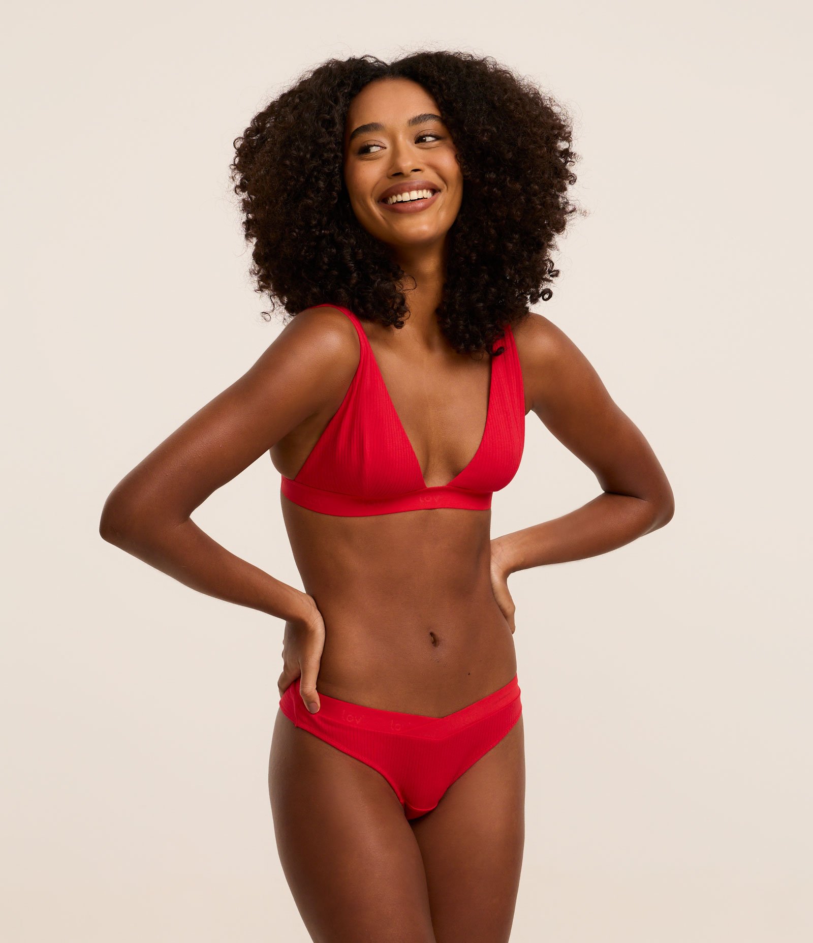 Calcinha Biquíni Fio Canelada com Lettering no Cós Vermelho 1