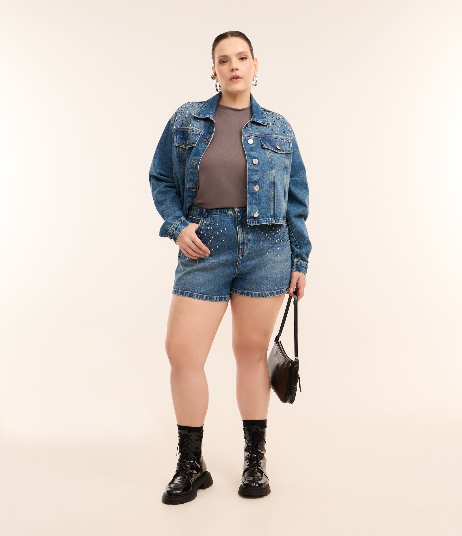 Short Mom em Jeans com Brilhos Curve & Plus Size Azul 1