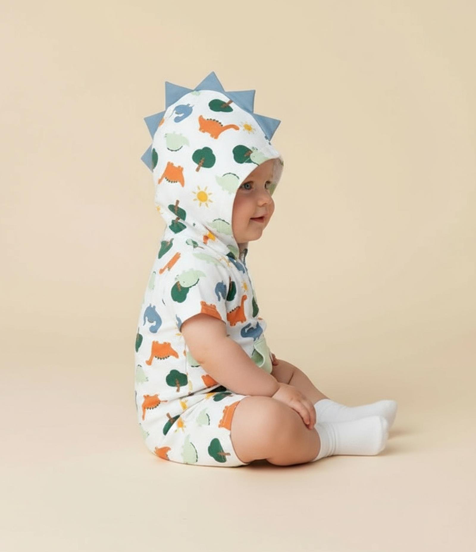 Macacão Infantil com Estampa de Dinossauro - Tam 3 a 18 meses Branco 2