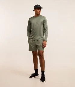 Bermuda Esportiva com Estampa Localizada Refletiva