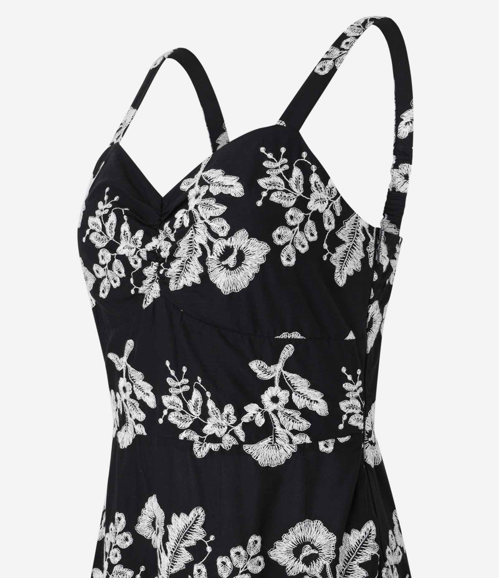 Vestido Evasê Midi em Voal com Bordado Floral de Renda Preto 9