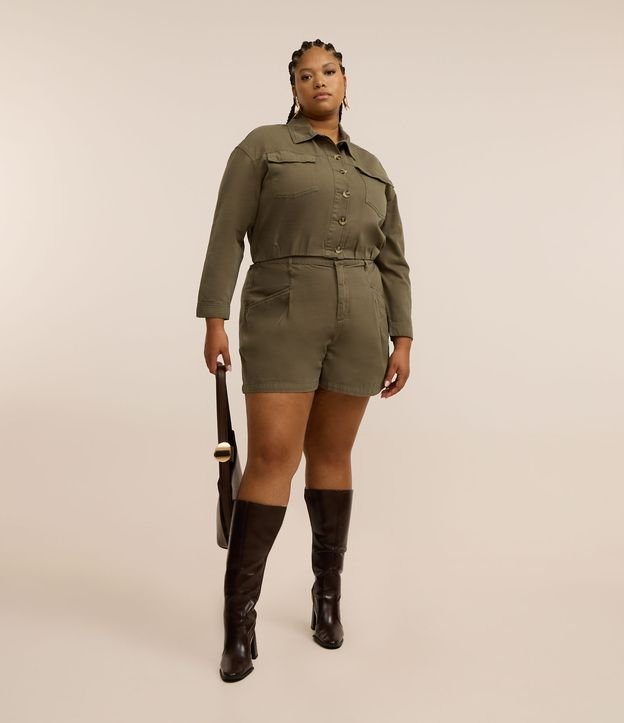 Short Alfaiatado em Sarja Curve & Plus Size