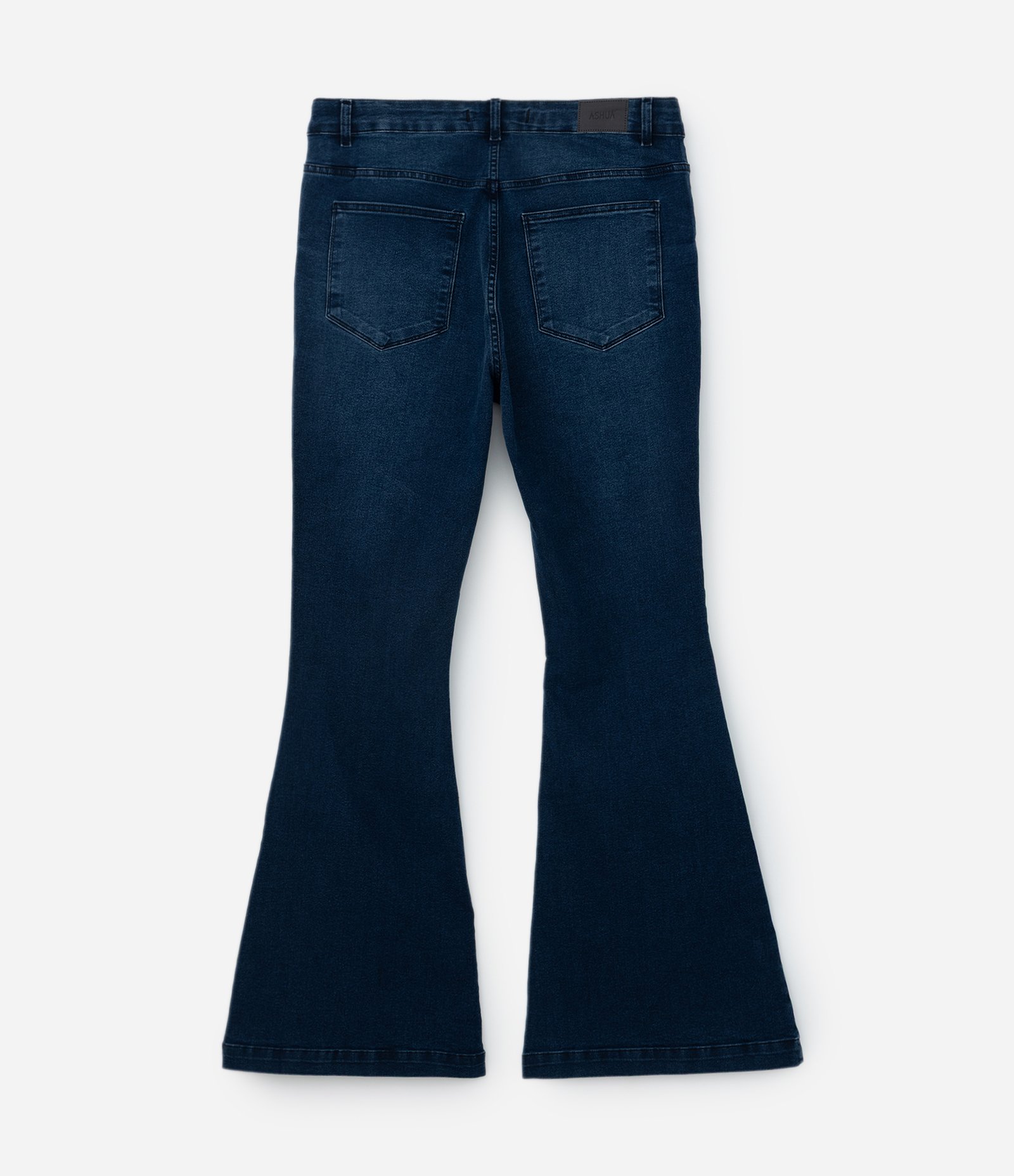 Calça Flare em Jeans com Elastano Curve & Plus Size Azul 7