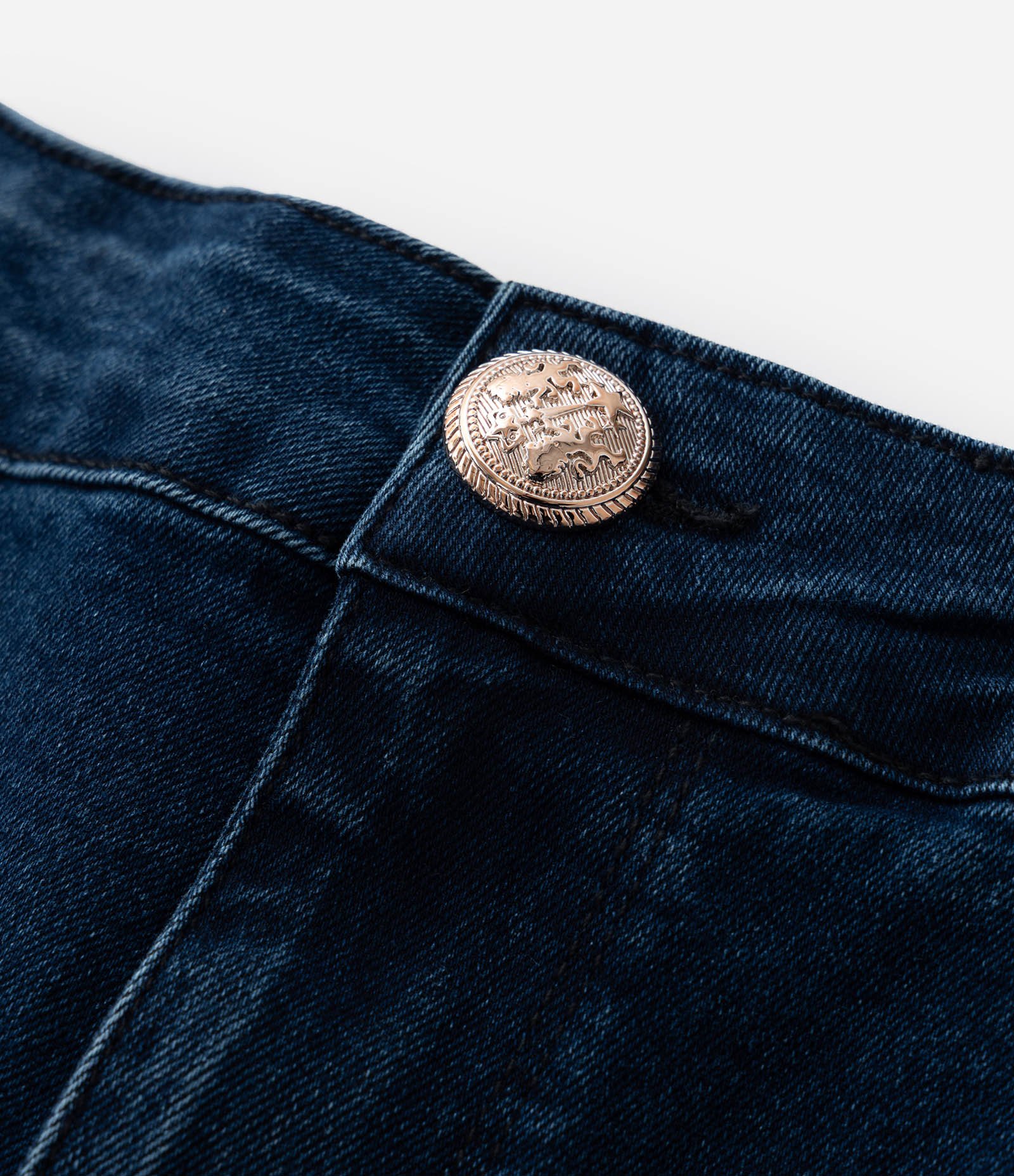 Calça Flare em Jeans com Elastano Curve & Plus Size Azul 9