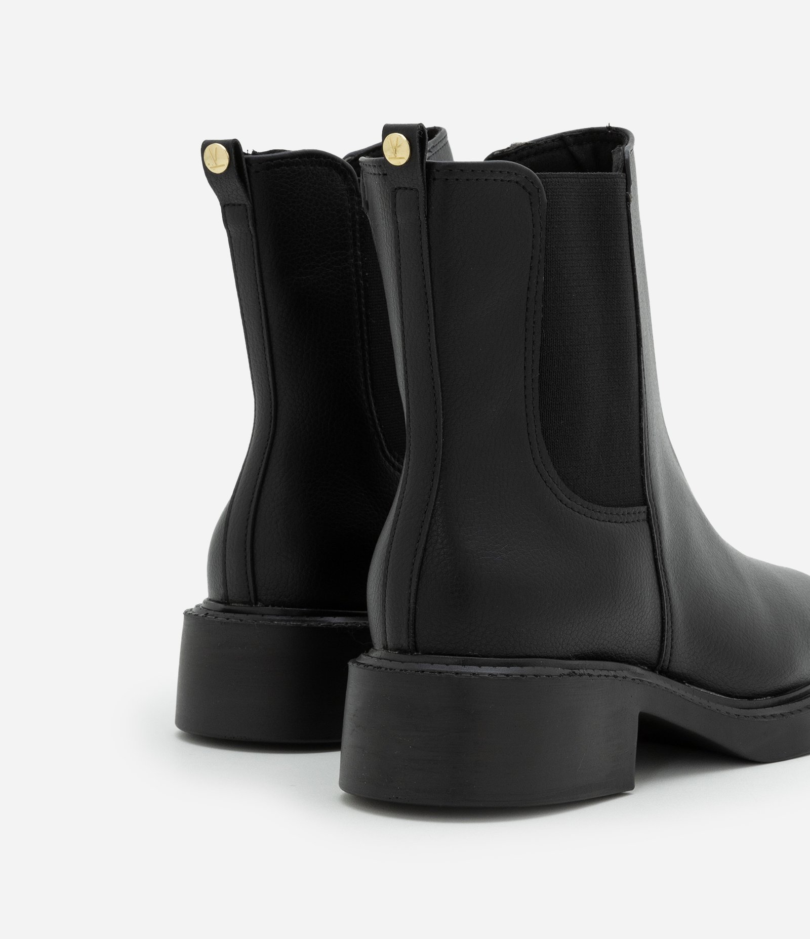 Bota Chelsea em PU com Elásticos nas Laterais Preto 3