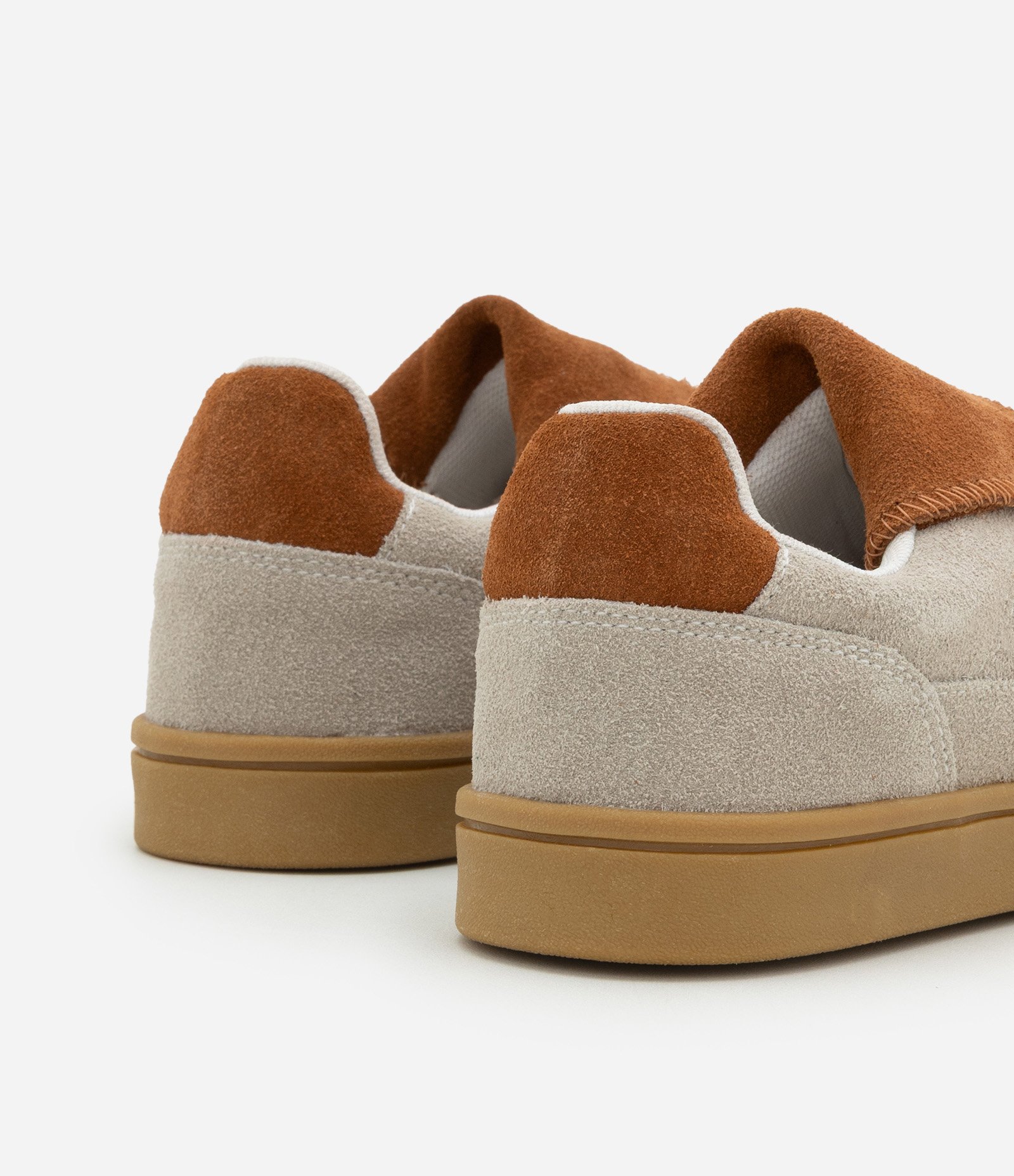 Tênis em Couro com Lingueta Alongada Off White 6